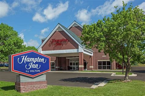 HAMPTON INN LINCOLN - HERITAGE PARK $97 ($̶1̶1̶8̶) - Prices & Hotel Reviews - NE