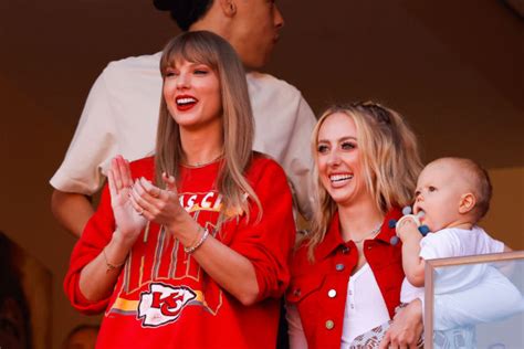 Video of Taylor Swift, Patrick Mahomes' Wife Sparks Backlash - Newsweek