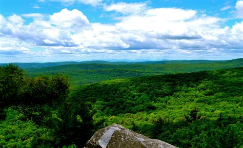 The 10 best hiking trails in Massachusetts - Lonely Planet