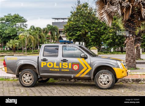 Indonesia police car hi-res stock photography and images - Alamy