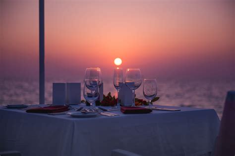 Top 6 places to eat in Albufeira | lastminute.com