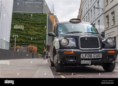 The Iconic London Cab, a symbol of britain metropole Stock Photo - Alamy