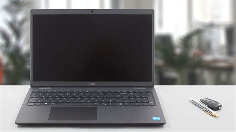 Dell Latitude 15 3530 - Specs, Tests, and Prices | LaptopMedia.com