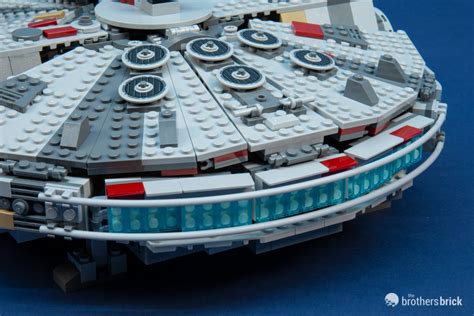 LEGO Star Wars 75257 Millennium Falcon from The Rise of Skywalker ...