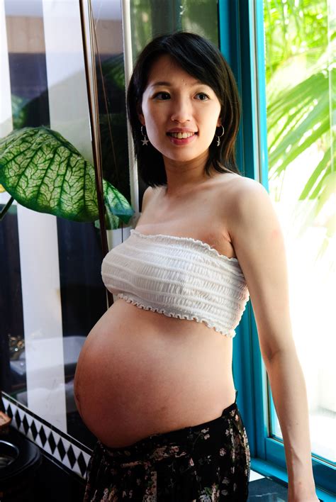 File:Pregnant asian woman.jpg - Wikipedia