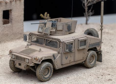 Academy 1/35 M1151 Humvee : r/modelmakers