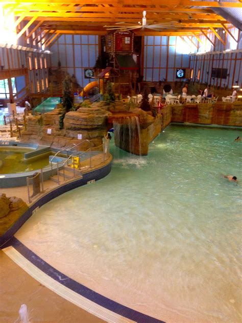 The Brit with a Blog: Grizzly Jack Grand Bear Waterpark Resort