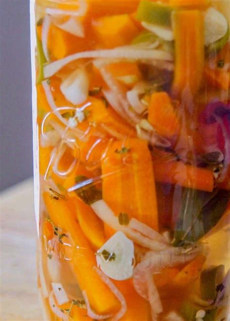 Mexican Pickled Carrots Easy Recipe | Hilda's Kitchen Blog | Hot carrots recipe, Pickled ...