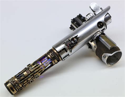 RO-LIGHTSABERS: REY SKYWALKER Lightsaber