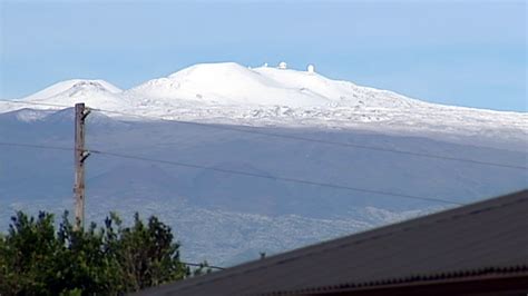 VIDEO: Snow covers Mauna Kea on Hawaii Island