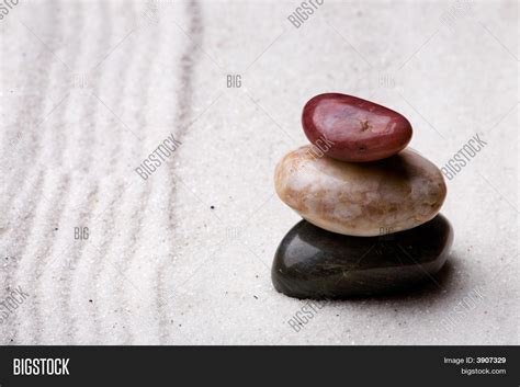 Zen Rock Garden Image & Photo (Free Trial) | Bigstock