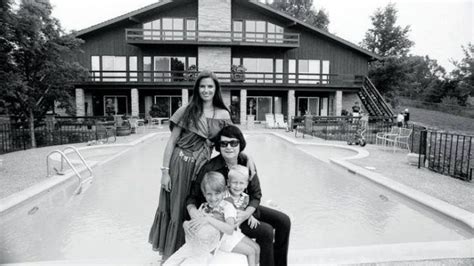 September 14, 1968 - Roy Orbison’s family home burned to the ground | Roy orbison, Travelling ...