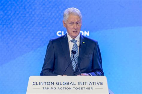 Bill Clinton's Security Accused Of Tipping Off Raid In Epstein Docs - 247 News Around The World