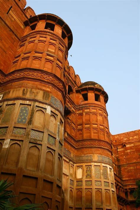 Outside Architecture Of The Red Fort Agra, India Stock Image - Image of mughal, asia: 25347867