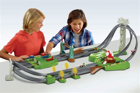 Hot Wheels Mario Kart Circuit Track Set GCP27 - Best Buy