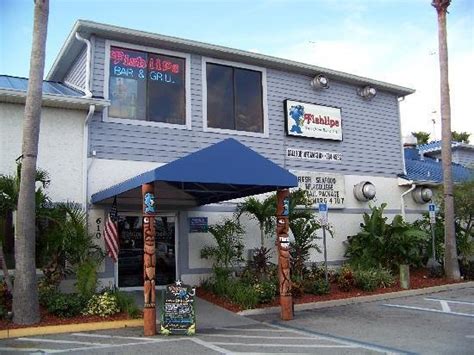 Fishlips Waterfront Bar & Grill, Port Canaveral - Menu, Prices & Restaurant Reviews - TripAdvisor