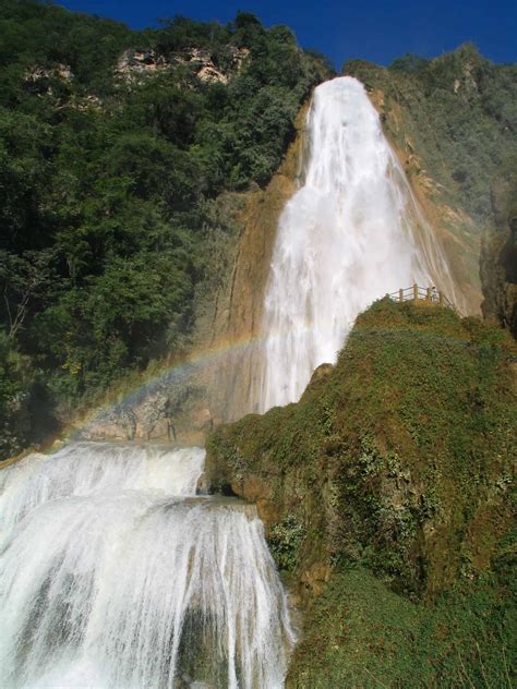 Chiapas waterfall2 | A Taste for Travel