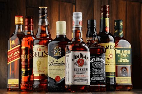 Los 7 mejores whiskys baratos de 2024 - Top Destilados