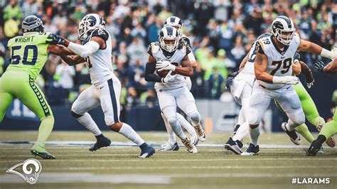 PHOTOS: Seahawks vs. Rams Week 5