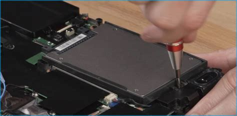 How to Replace Hard Drive in Dell Laptop [Full Guide]