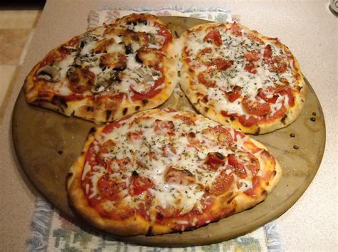 Naan Pizza – ToadMama.com