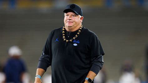 Chip Kelly departing UCLA, expected to take Ohio State offensive ...