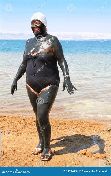 Mud Treatment at the Dead Sea Stock Photo - Image of clean, beauty: 22796734