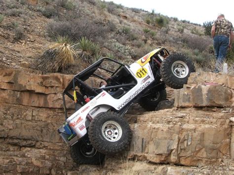 Mountain Off-Road Enterprises (M.O.R.E.) Jeep rock climbing | Jeep ...