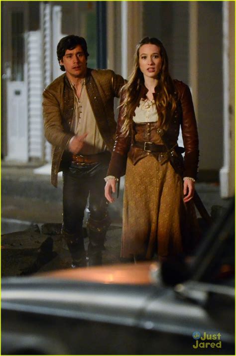 Sophie Lowe & Peter Gadiot: Once Upon A Time in...Storybrooke! | Photo 626174 - Photo Gallery ...