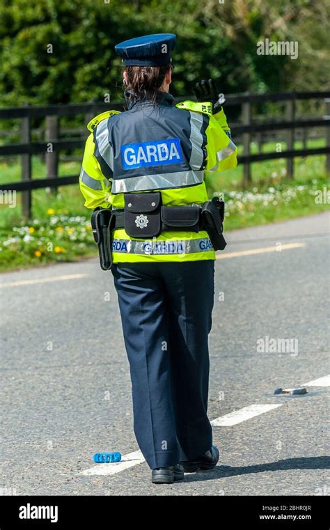 Gardai ireland female hi-res stock photography and images - Alamy