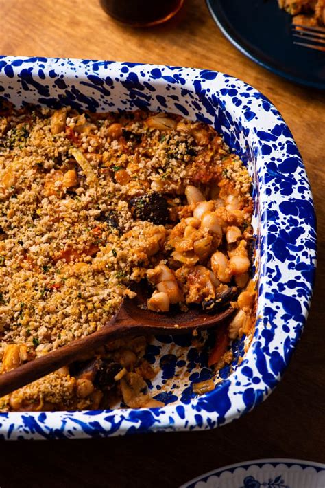 Vegan Cassoulet with White Beans and Roasted Vegetables - The New Baguette