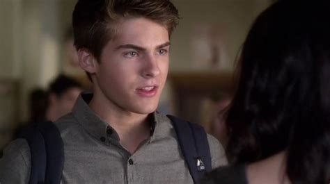 Mike Montgomery - Pretty Little Liars Wiki