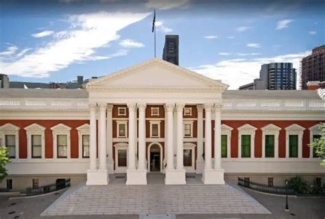 Most Visited Monuments in Cape Town | Famous Historic Buildings in Cape Town