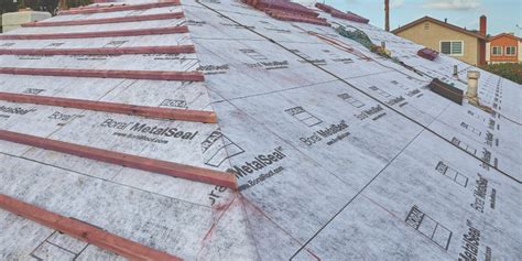 3 Types Roofing Underlayment: How To Choose the Best Roof Underlayment? - New England Metal Roofing