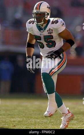 Cleveland, Ohio, USA. 20th Nov, 2005. Miami Dolphins coach Nick Saban on the sidelines during ...