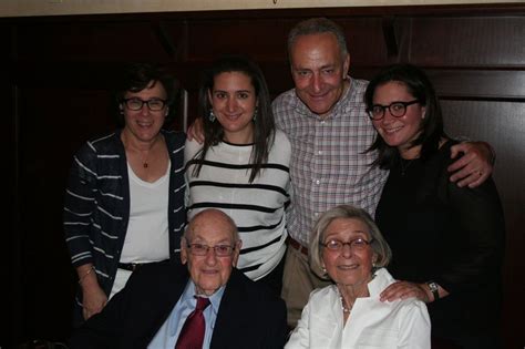 Abraham Schumer, father of Sen. Chuck Schumer, died at 98 – The Forward