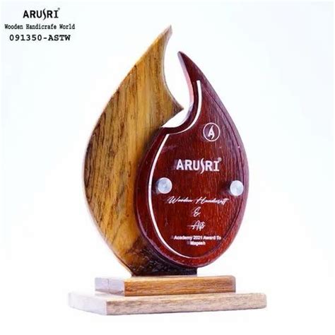 Acrylic Engraving Trophy at Rs 400 | Royapettah | Chennai | ID: 23827105062