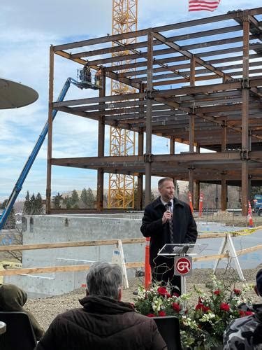 Grande Ronde Hospital marks significant milestone in construction project with ceremony | Grande ...