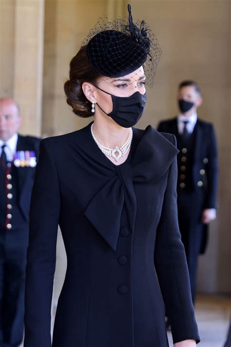 Kate Middleton wears Queen's pearl necklace to Prince Philip's funeral ...