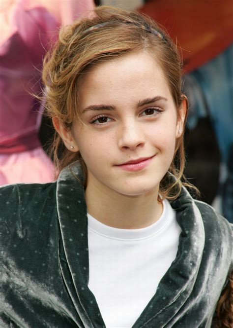 CUTE PHOTOS: EMMA WATSON