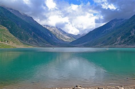 DISCOVER PAKISTAN: Saif-ul-Malook (KPK) : The Lake of Fairies