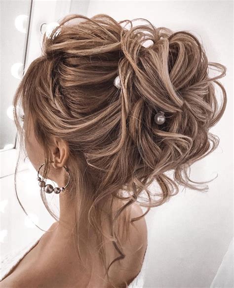 Messy Updo Hairstyles That Will leave You Speechless : Messy Updo Hairstyle with Pearl