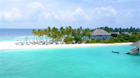 Baa Atoll | The Luxury Travel Channel