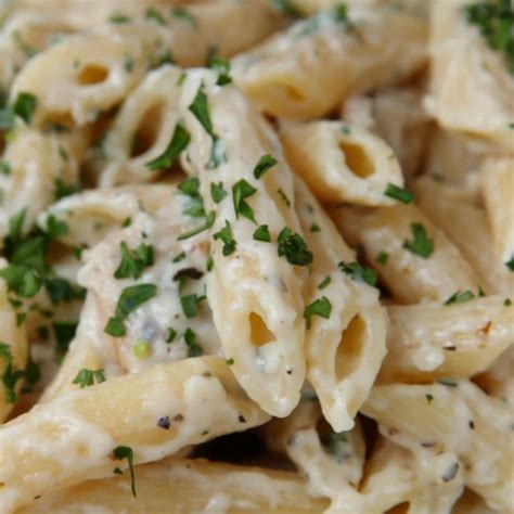 Easy Chicken Alfredo Penne Recipe by Tasty Chicken Alfredo Pasta Recipe, Chicken Alfredo Recipes ...