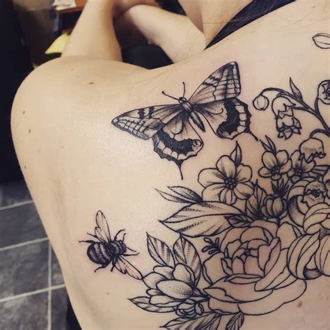 Butterfly, bee floral tattoo | Butterfly tattoo on shoulder, Floral ...