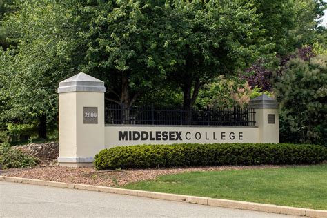 High school students can earn college degree under new Middlesex County ...