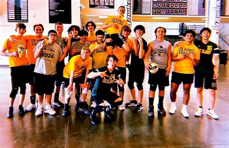 Los Alamos High School Men’s Volleyball Starts Season Strong – Los Alamos Reporter