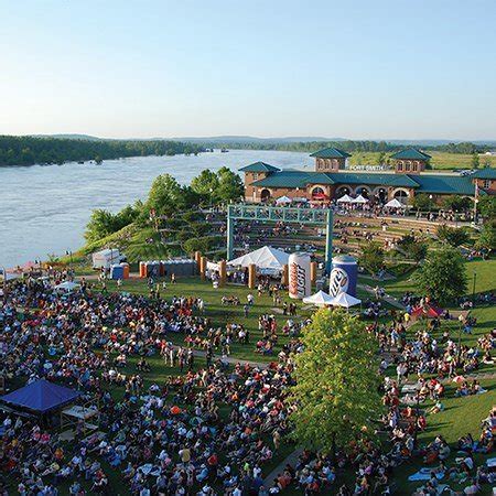 Riverfront Park Events Building (Fort Smith) - Aktuelle 2021 - Lohnt es ...