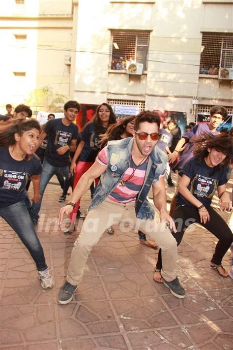 Varun Dhawan performs at the Promotions of Badlapur Media