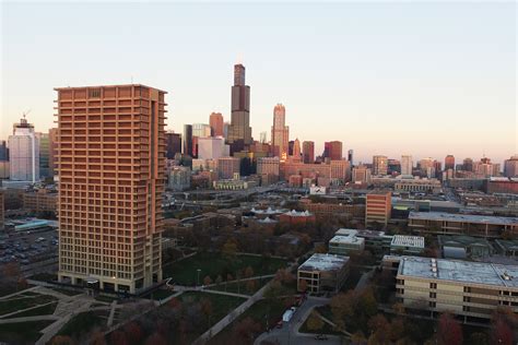 UIC commits to gender equality among campus leaders | UIC today